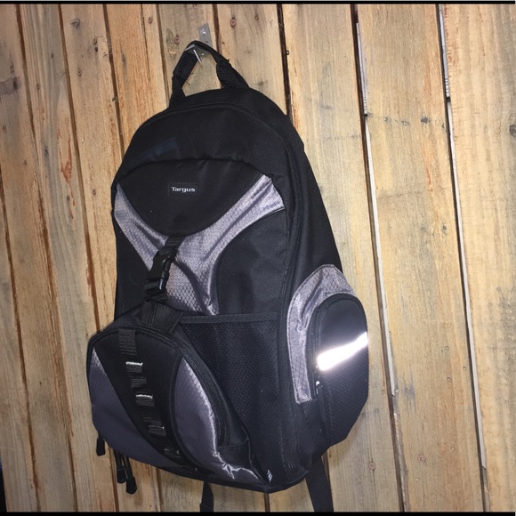 Targus Laptop Backpack - Picture 3 of 6